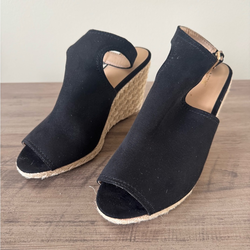 Black Wedge Sandals, Apt. 9